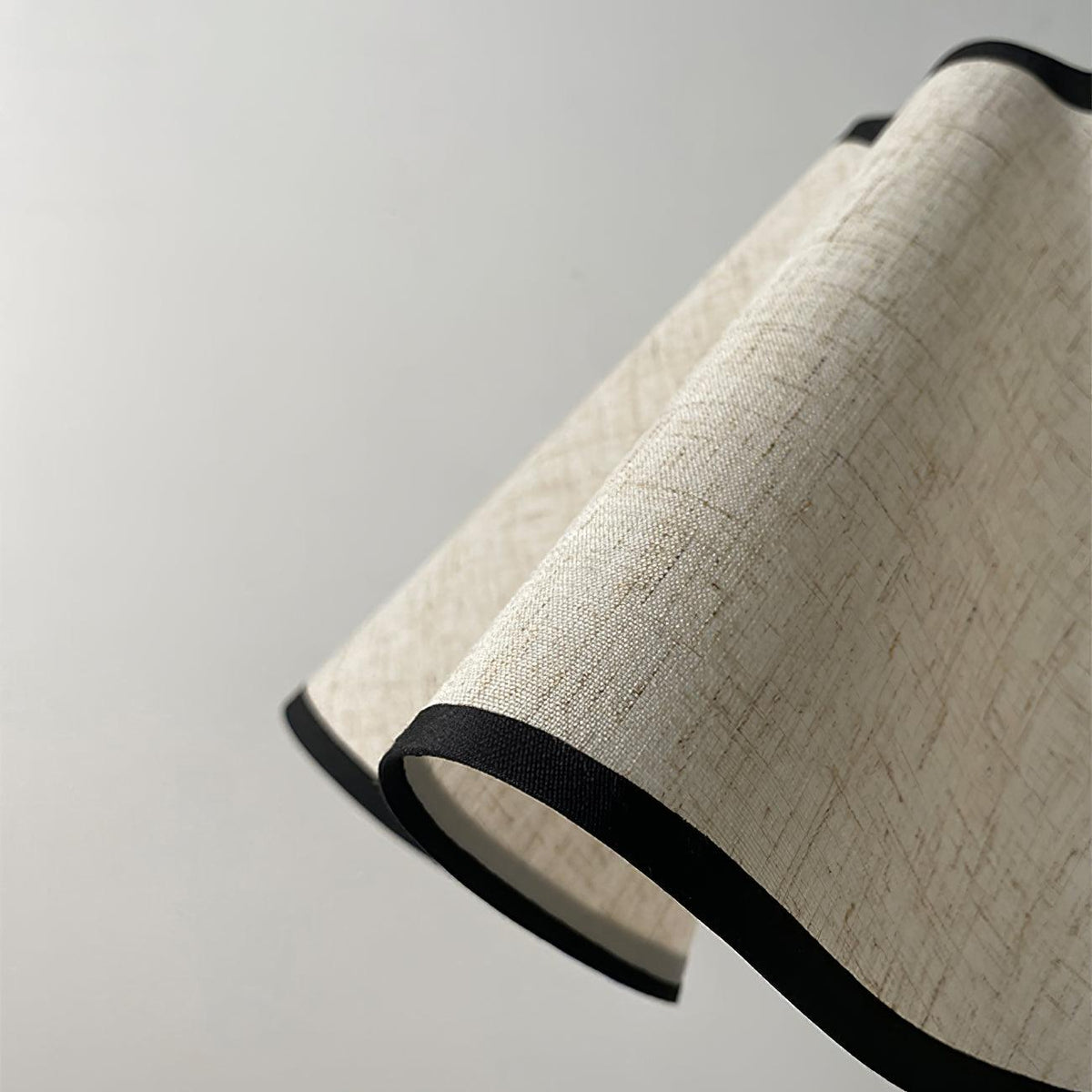 Luminova artistieke tafellamp van textiel