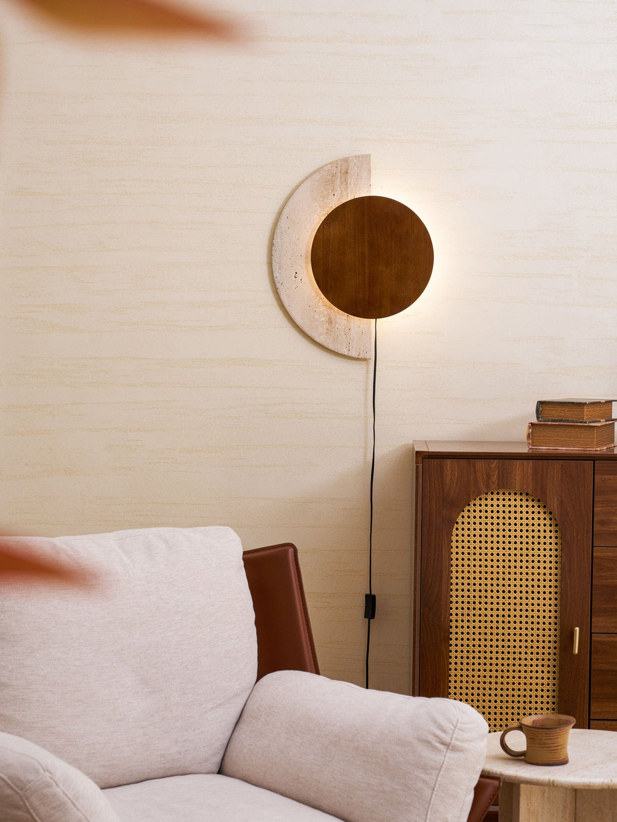 Crescent Halo wandlamp met stekker