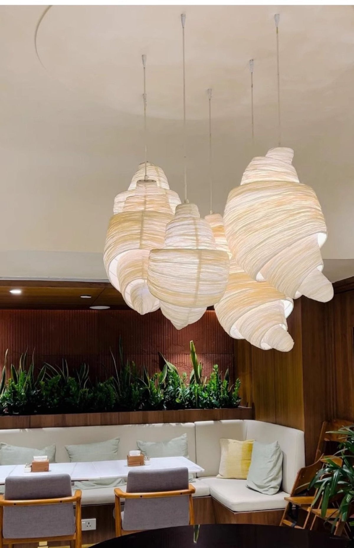 Croissant hanglamp van stof