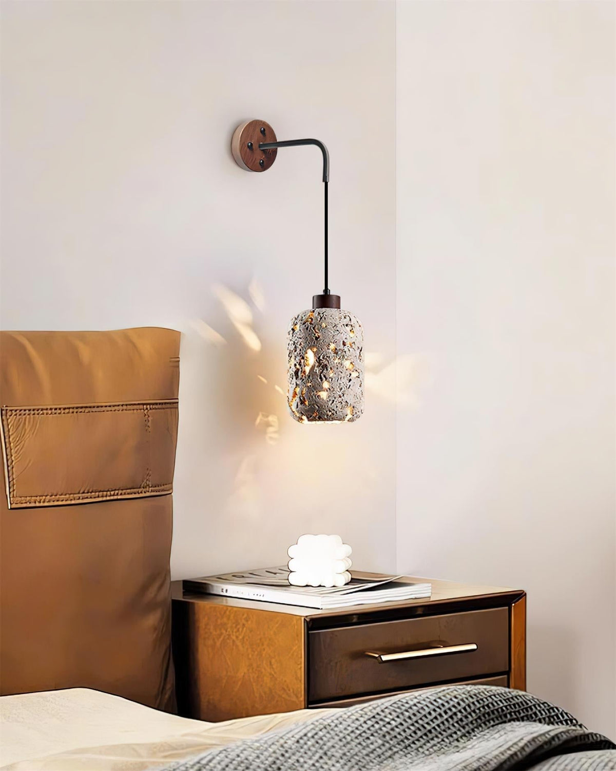 Phenil wandlamp
