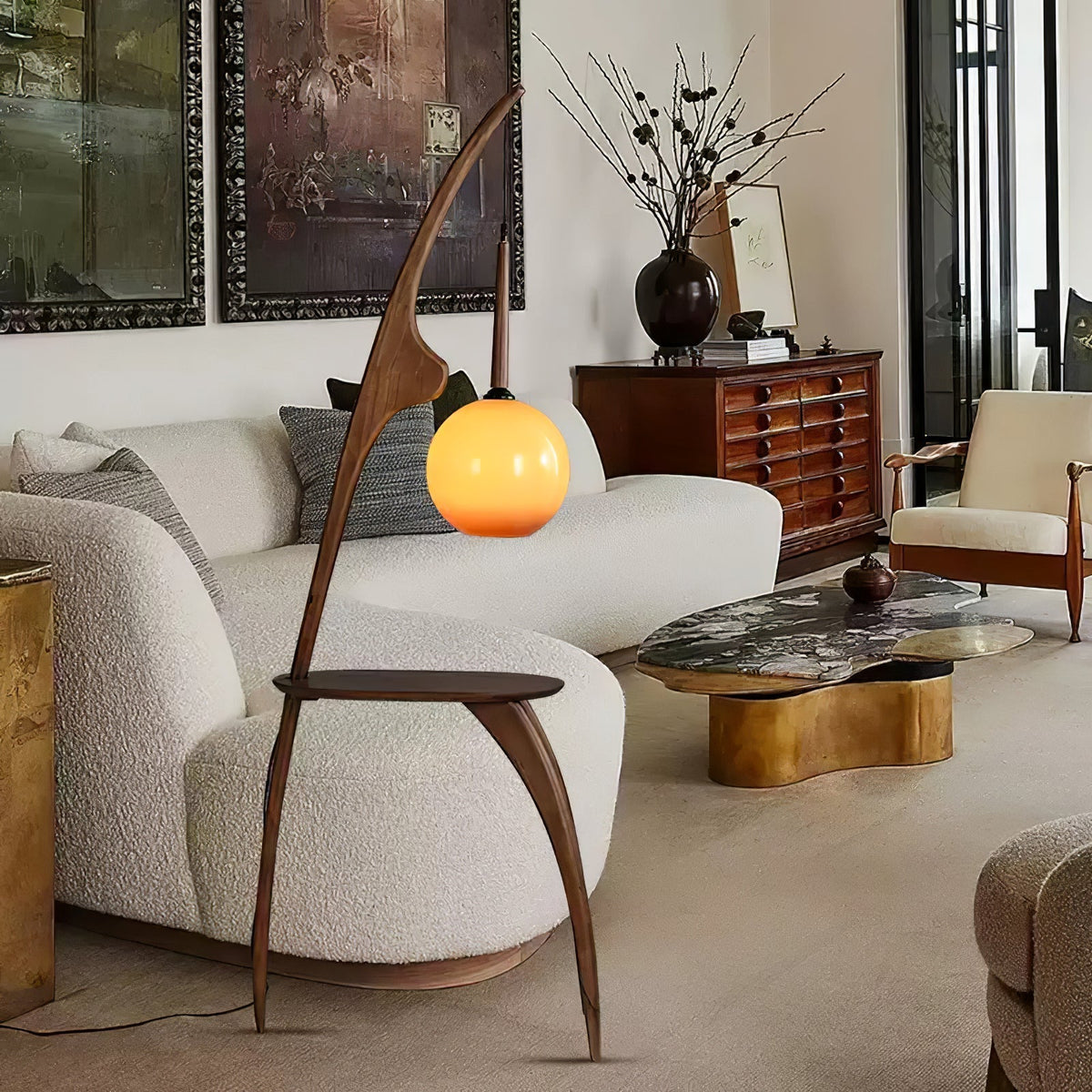 Selisora vloerlamp met gebogen mantisarm in walnootkleur