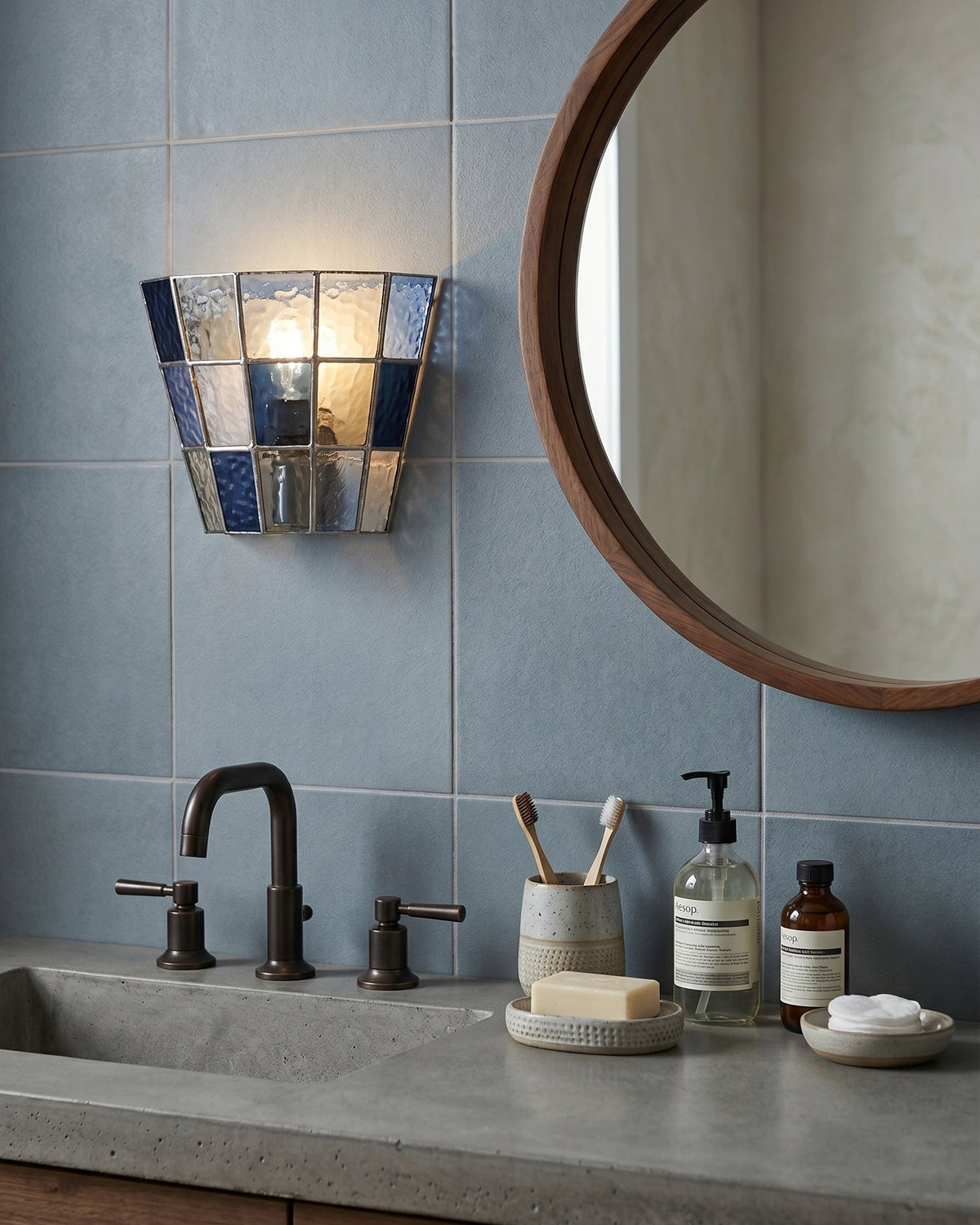 Saffrienne wandlamp met glas