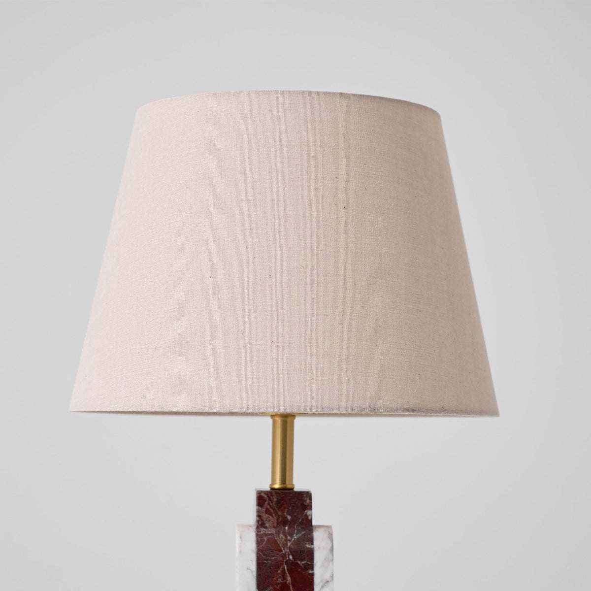 Jovix moderne tafellamp van marmer