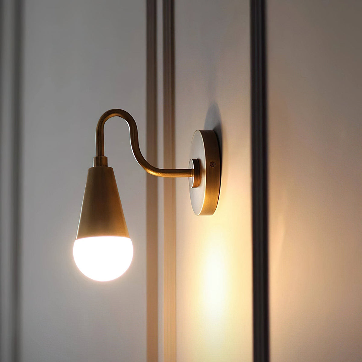 Velanelle Gooseneck wandlamp