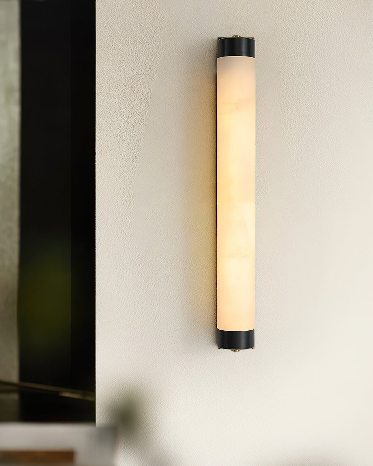 Alvion albasten wandlamp