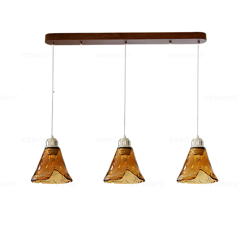 Amber hanglamp met glazen kap