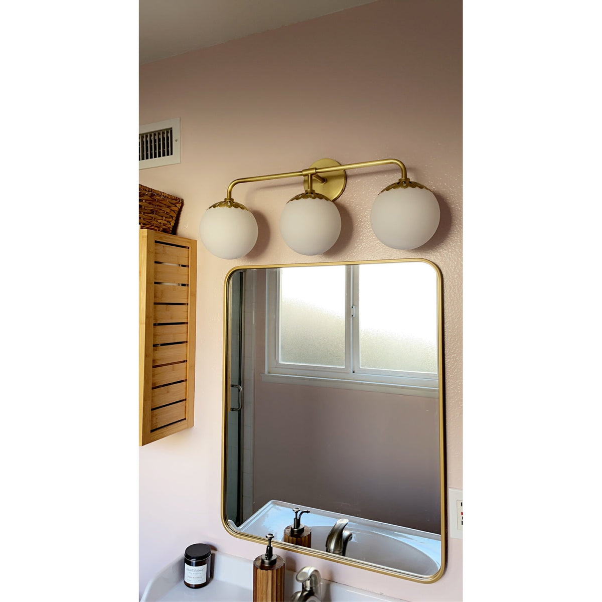 Aveniviella wandlamp