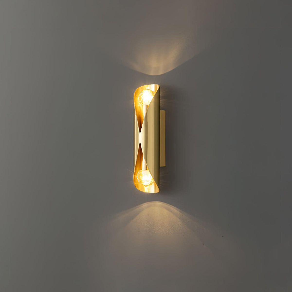 Veyric diamanten messing wandlamp