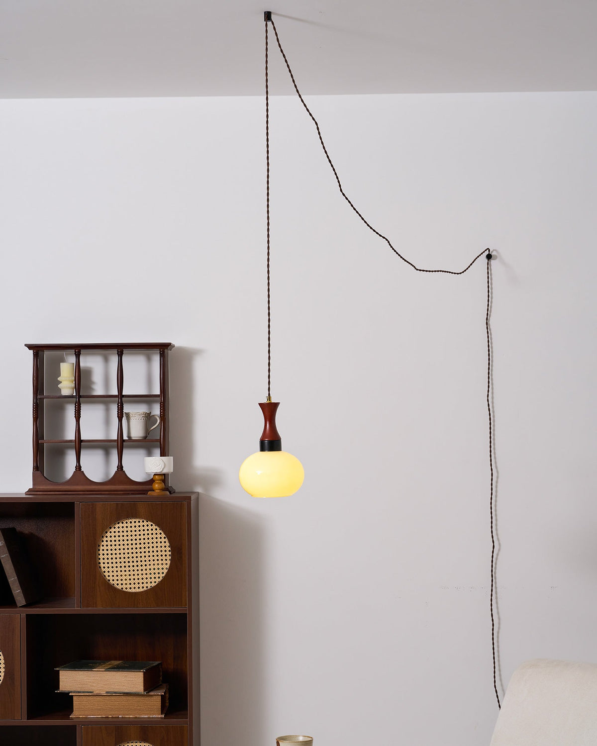 Chara hanglamp met stekker in bruin