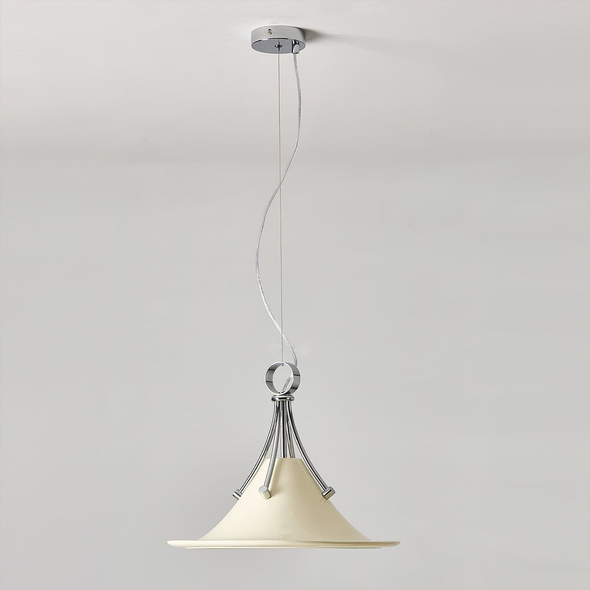 Viraorenne hanglamp van walnootkleur met chrome-afwerking