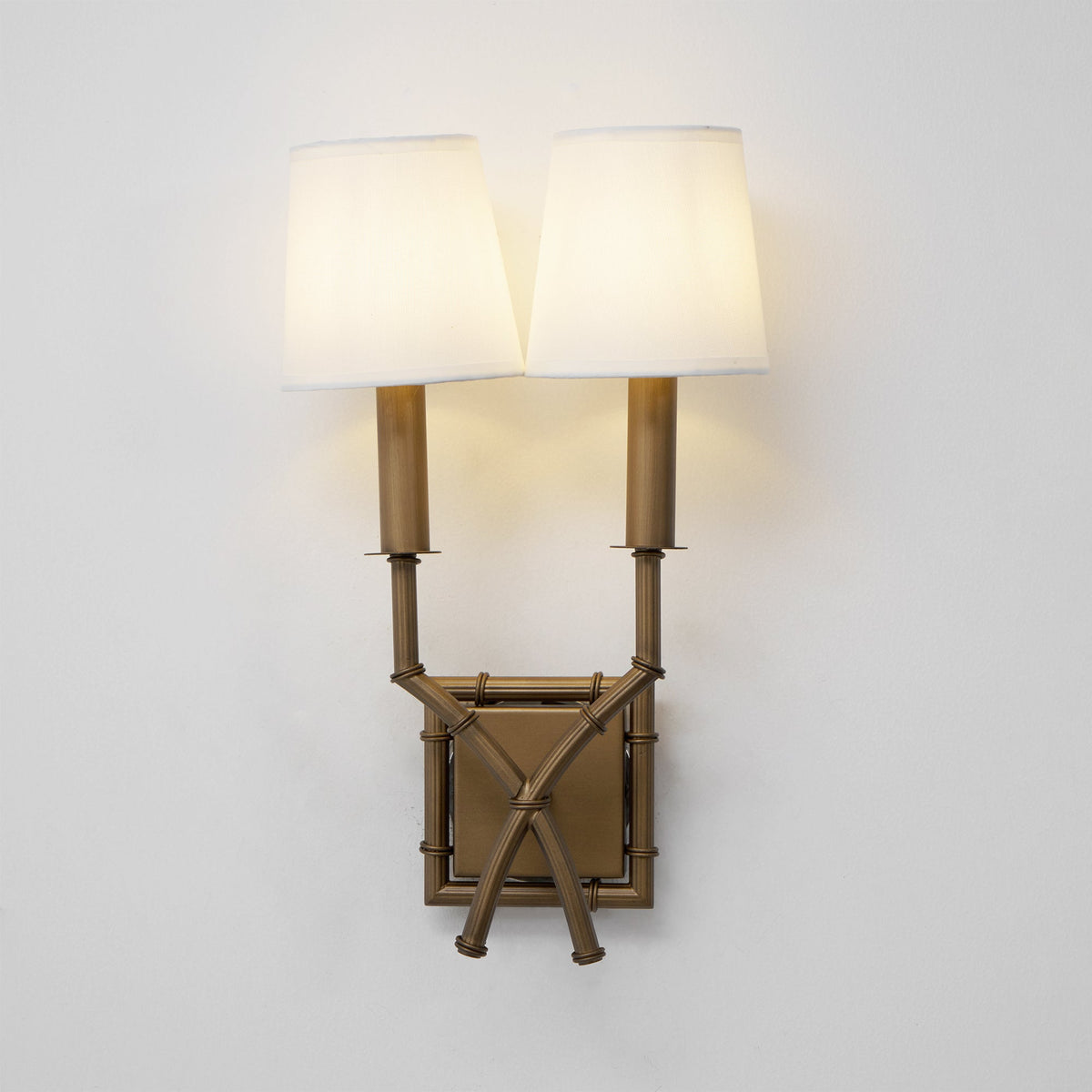 Yelp wandlamp