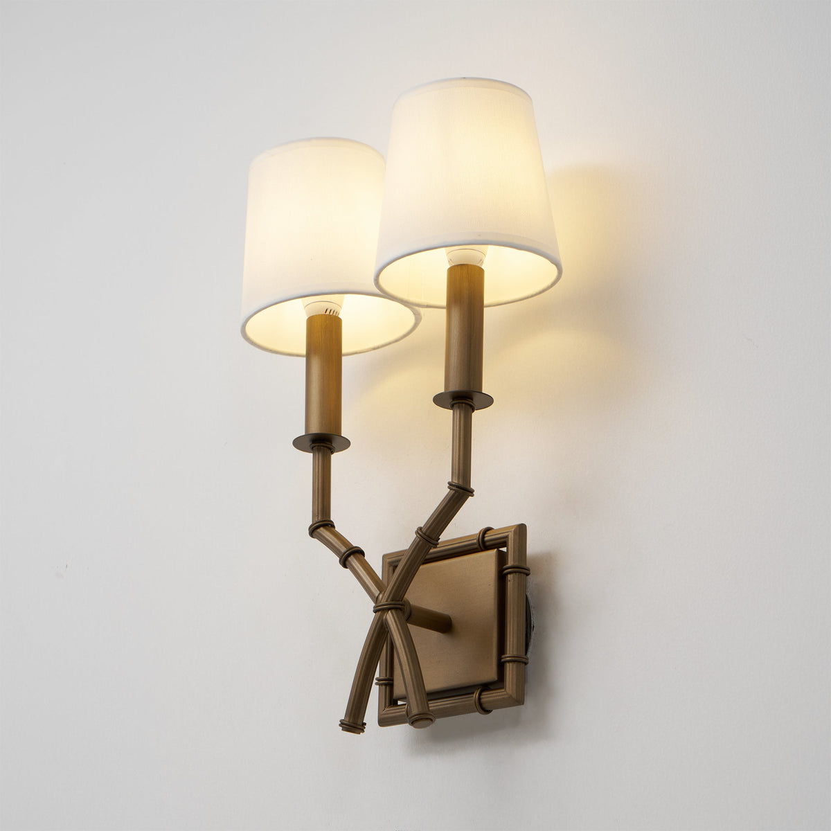 Yelp wandlamp