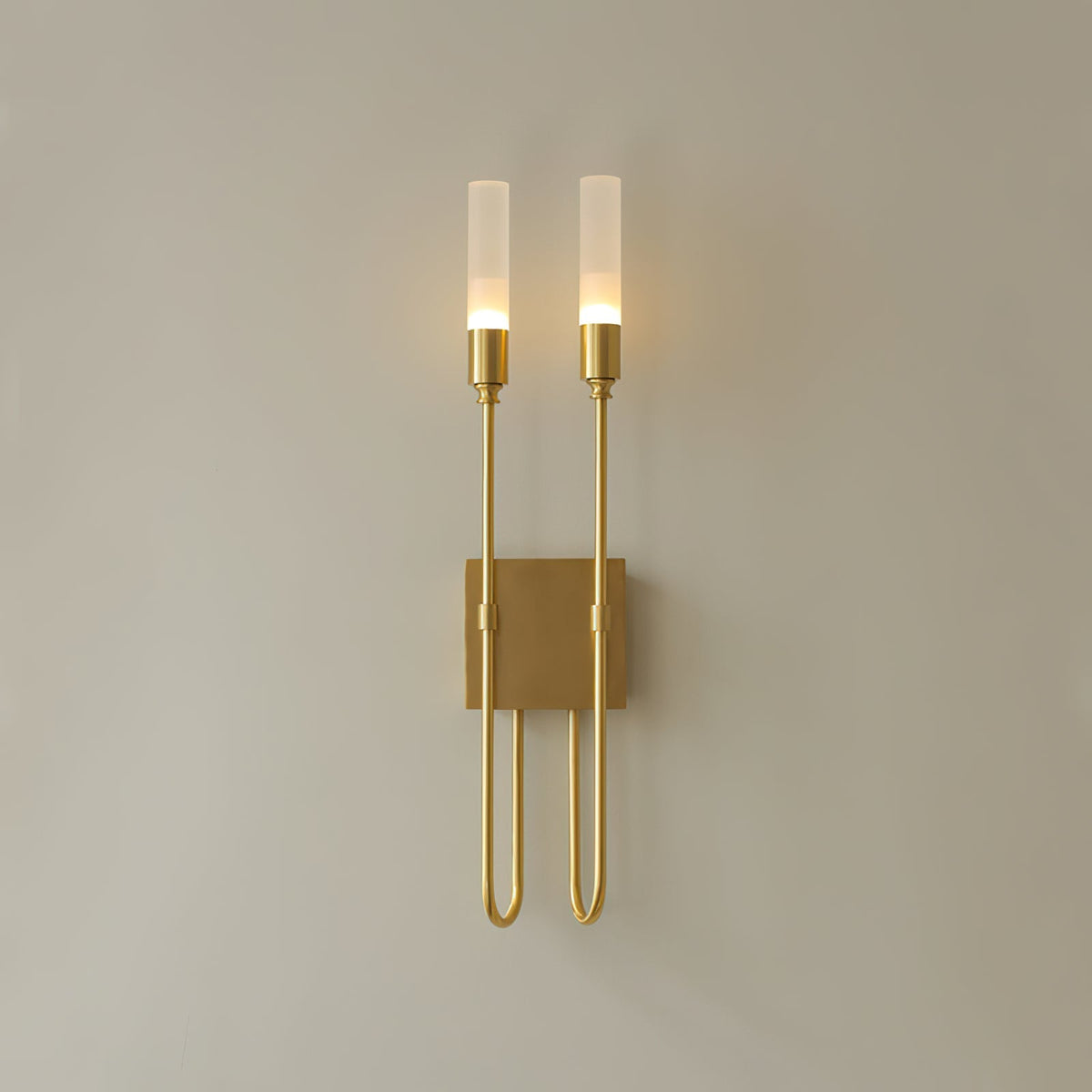 Yvori wandlamp met dubbele staaf minimalistisch