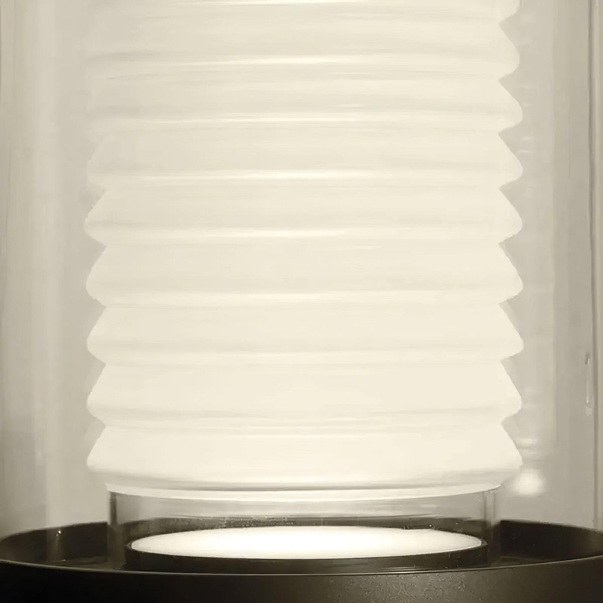 Lioraielle vloerlamp met dubbele cilindrische glazen kap