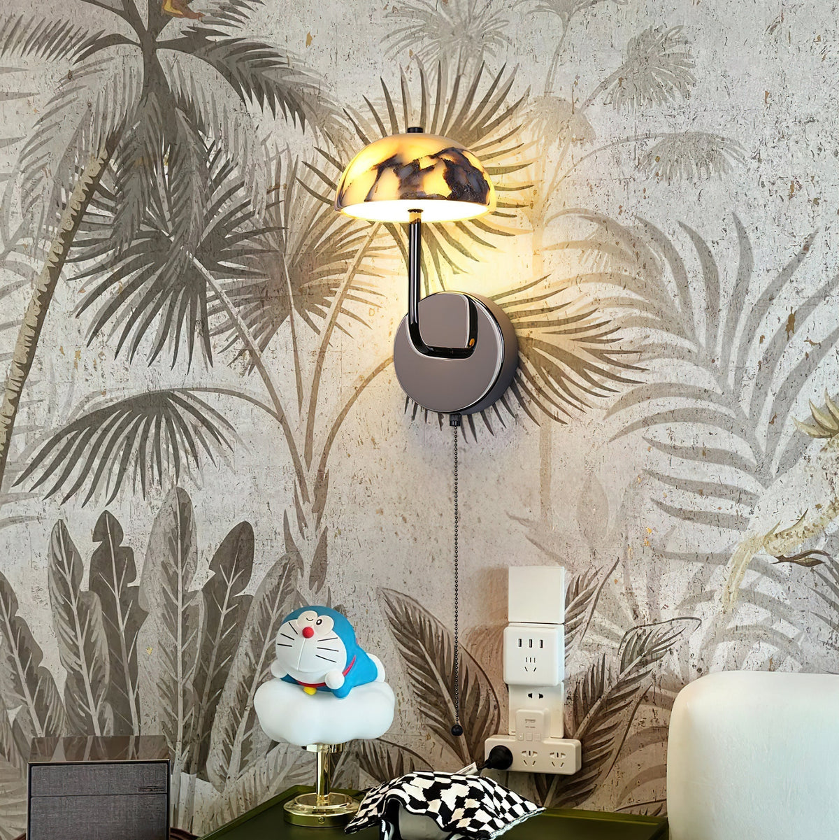 Noir wandlamp