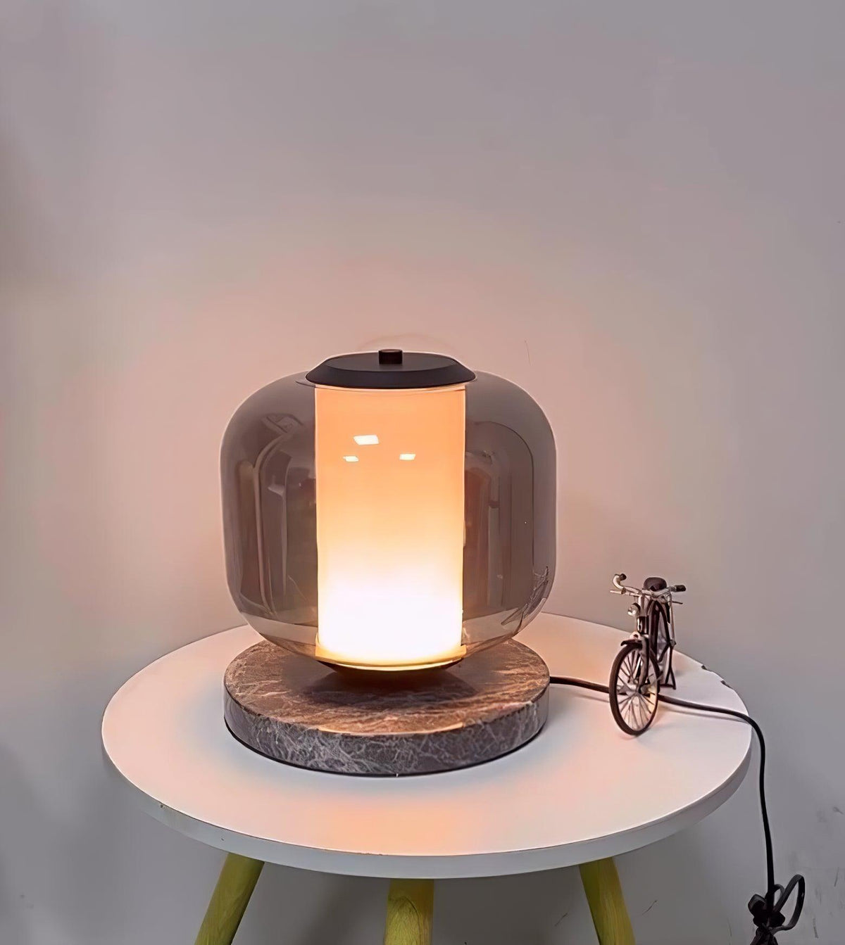 Aaron moderne marmeren tafellamp
