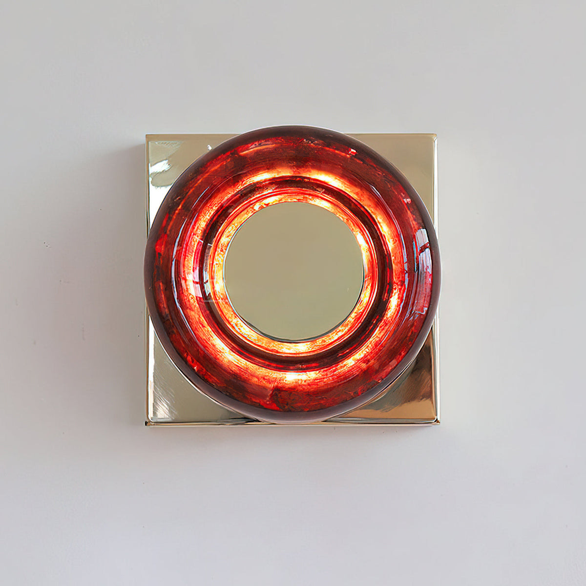 Eisner Rode wandlamp