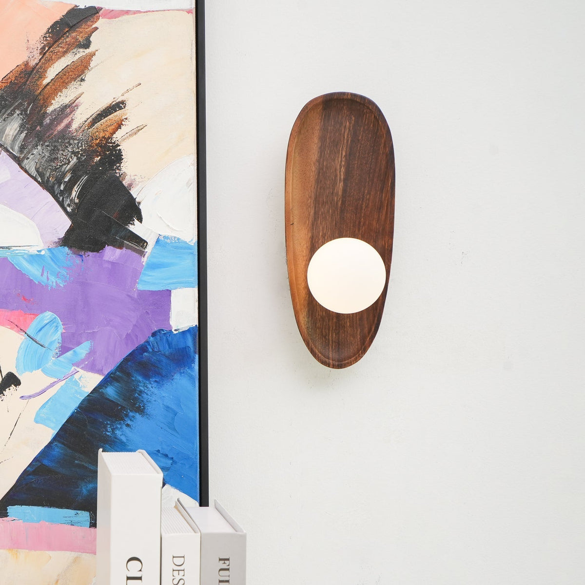 Sylaise moderne minimalistische wandlamp van walnoothout en glas