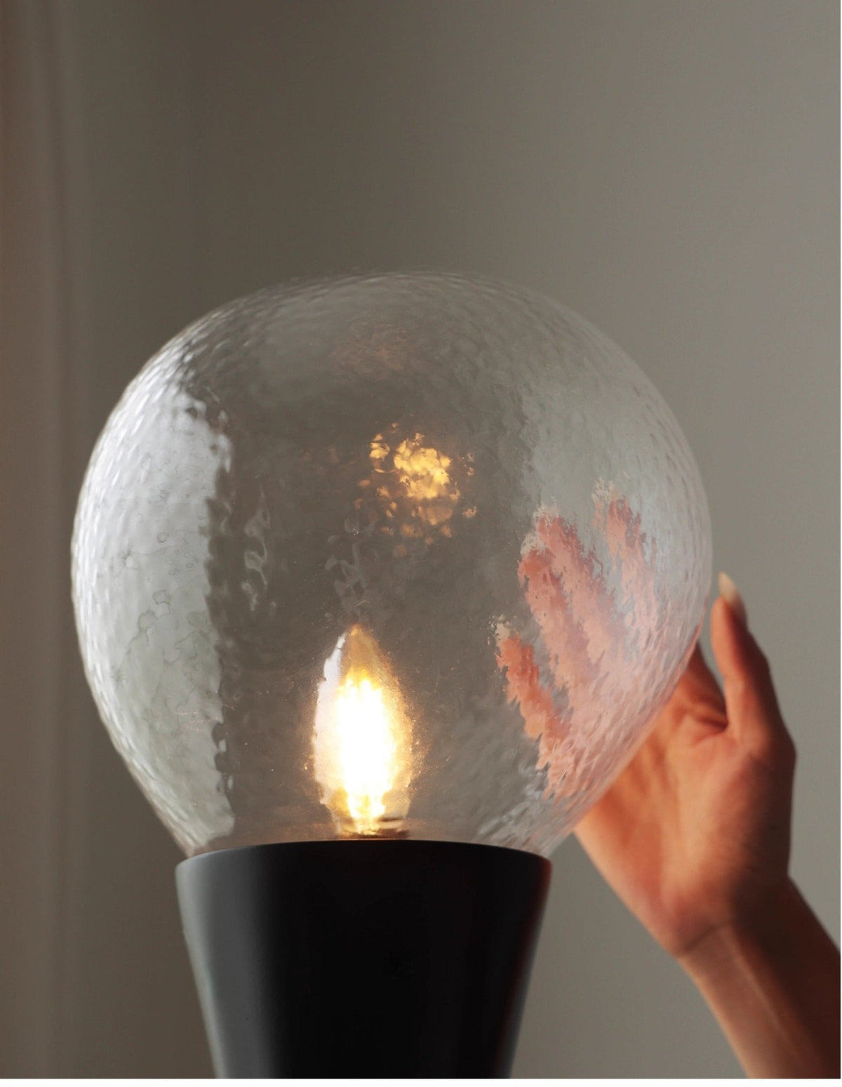Lurk sculpturale vloerlamp