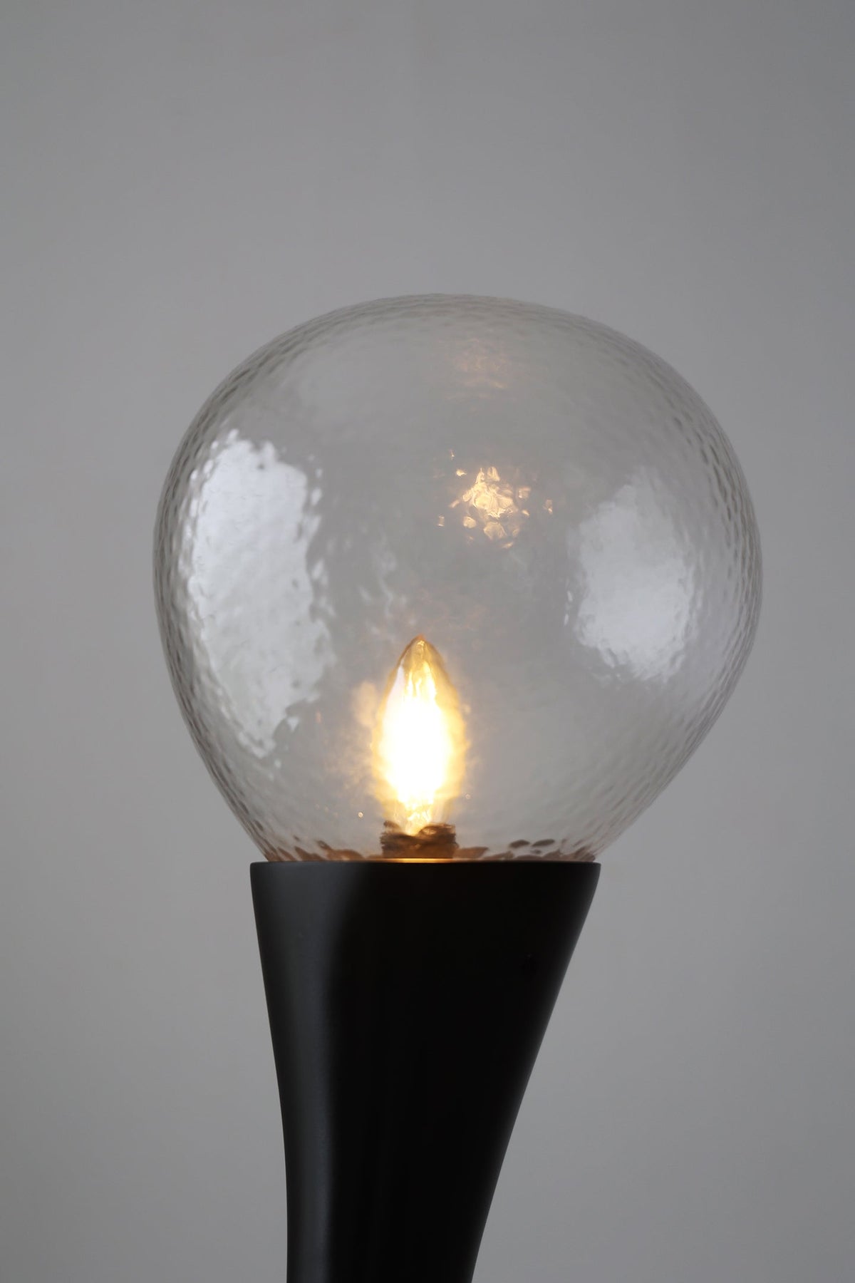 Lurk sculpturale vloerlamp