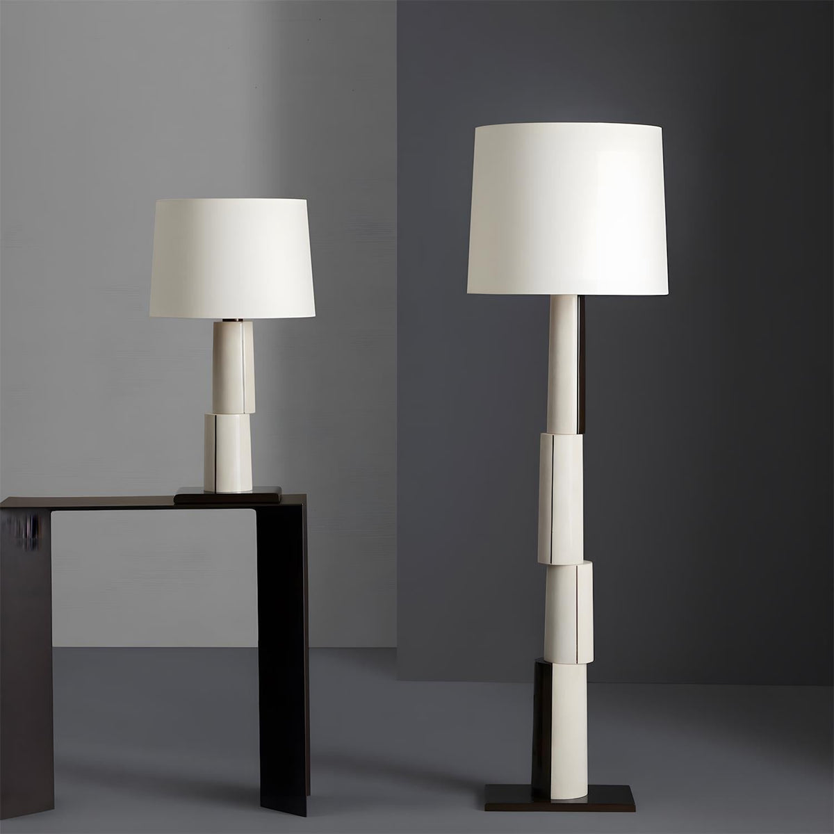 Tate vloerlamp in blokstijl