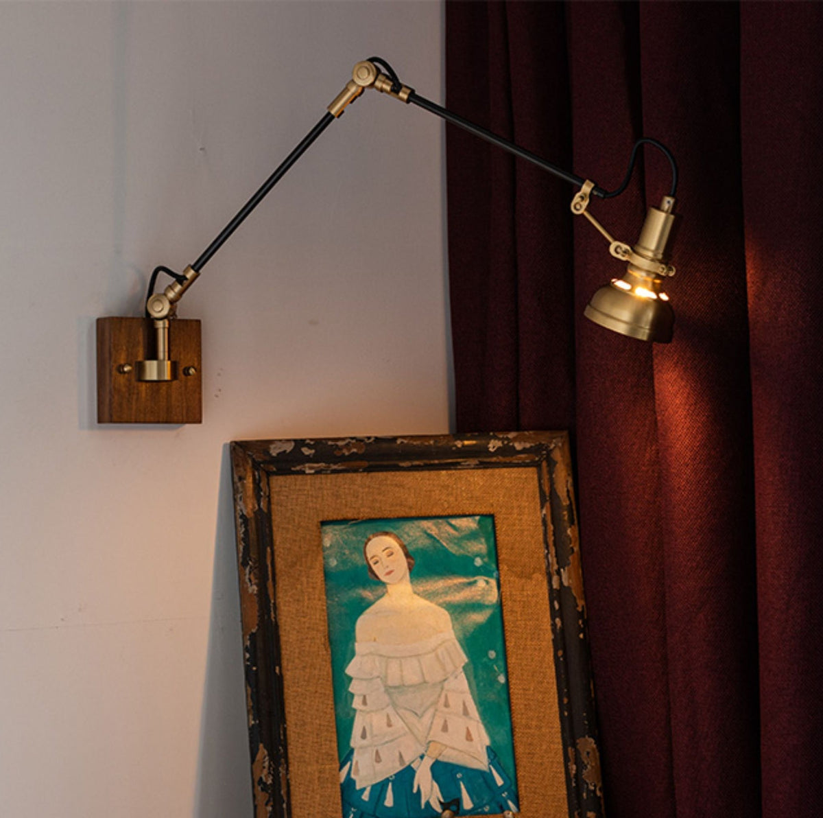 Jovlyn houten wandlamp