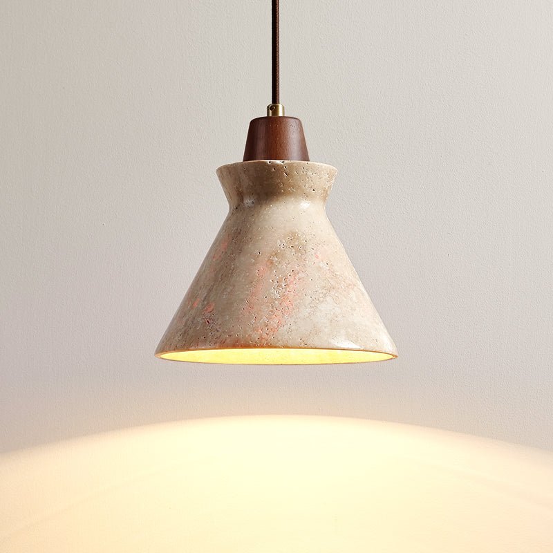 Ember hanglamp met geel travertin en walnoot
