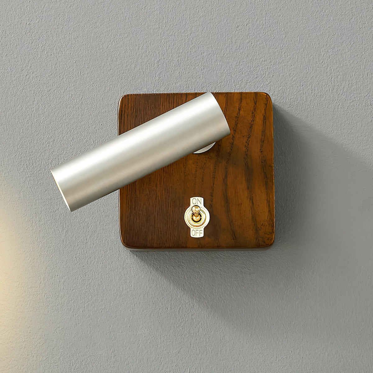 Sorinielle wandlamp