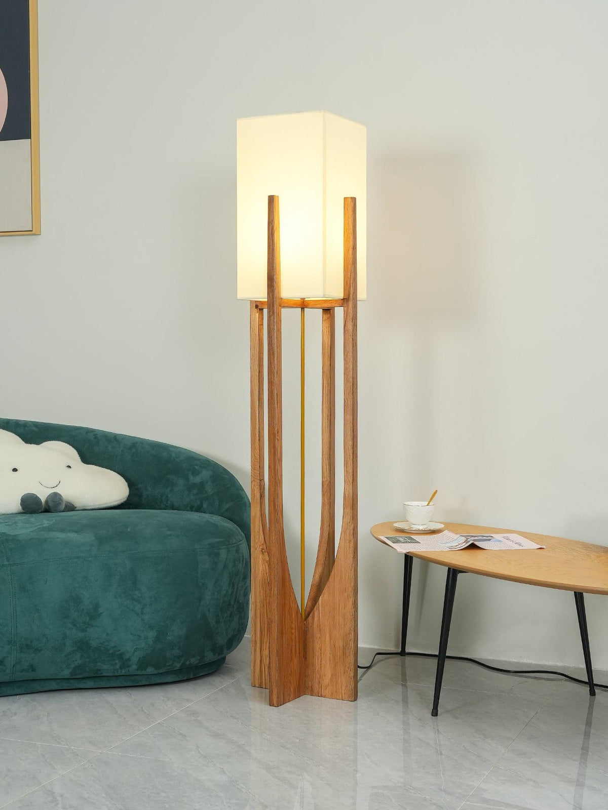 Syleia vloerlamp van hout modern