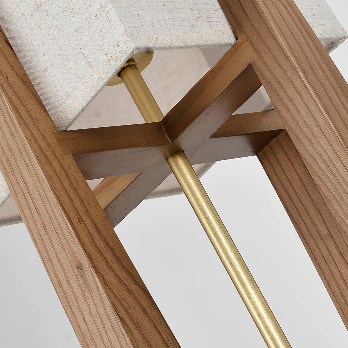 Syleia vloerlamp van hout modern