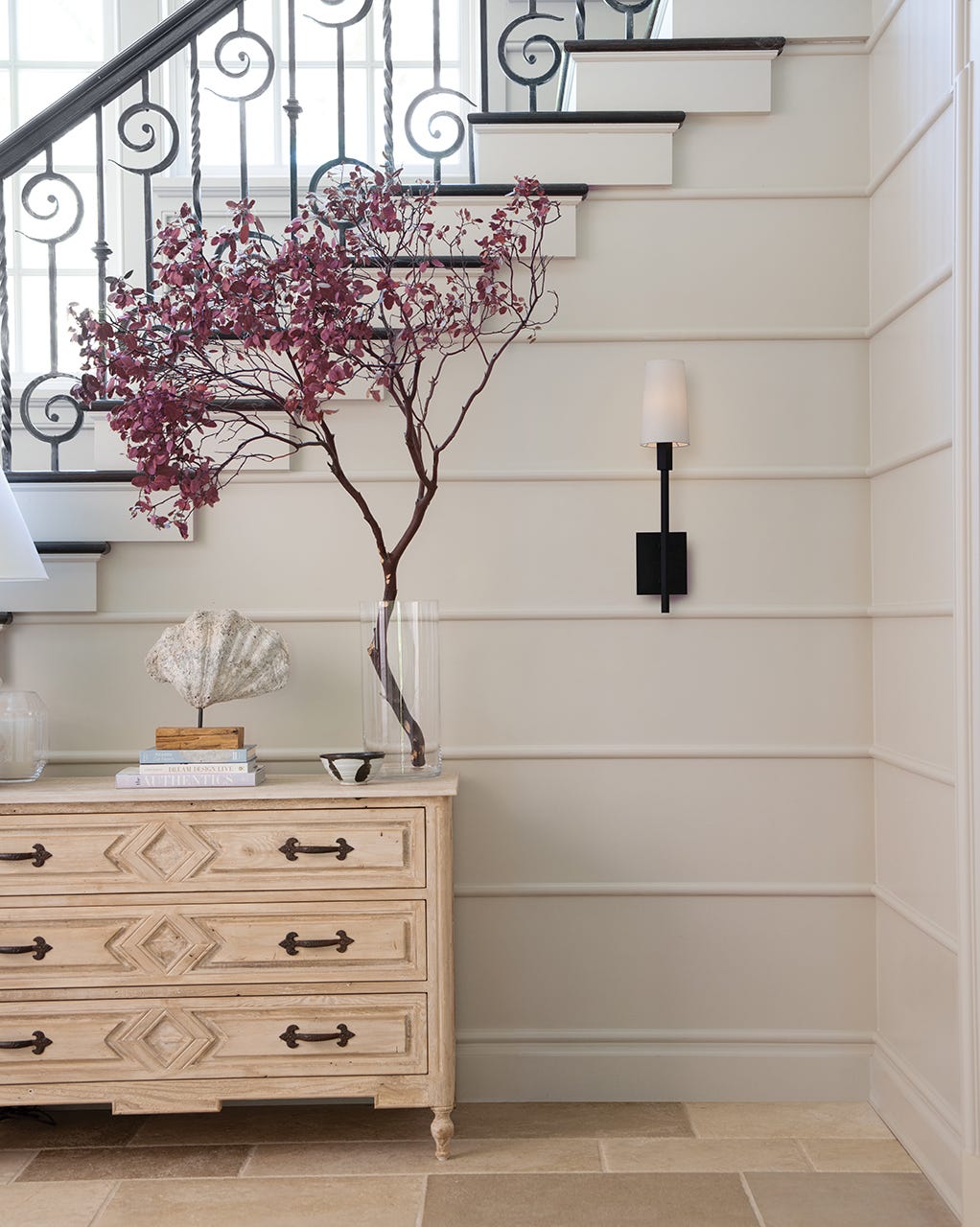 Elaorise wandlamp