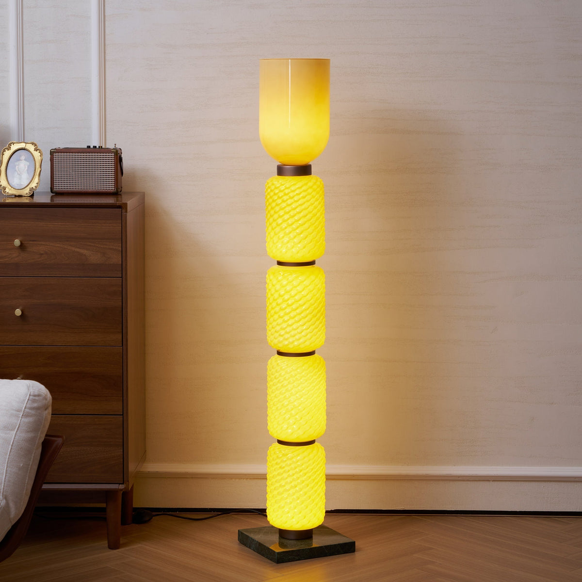 Ficupala vloerlamp