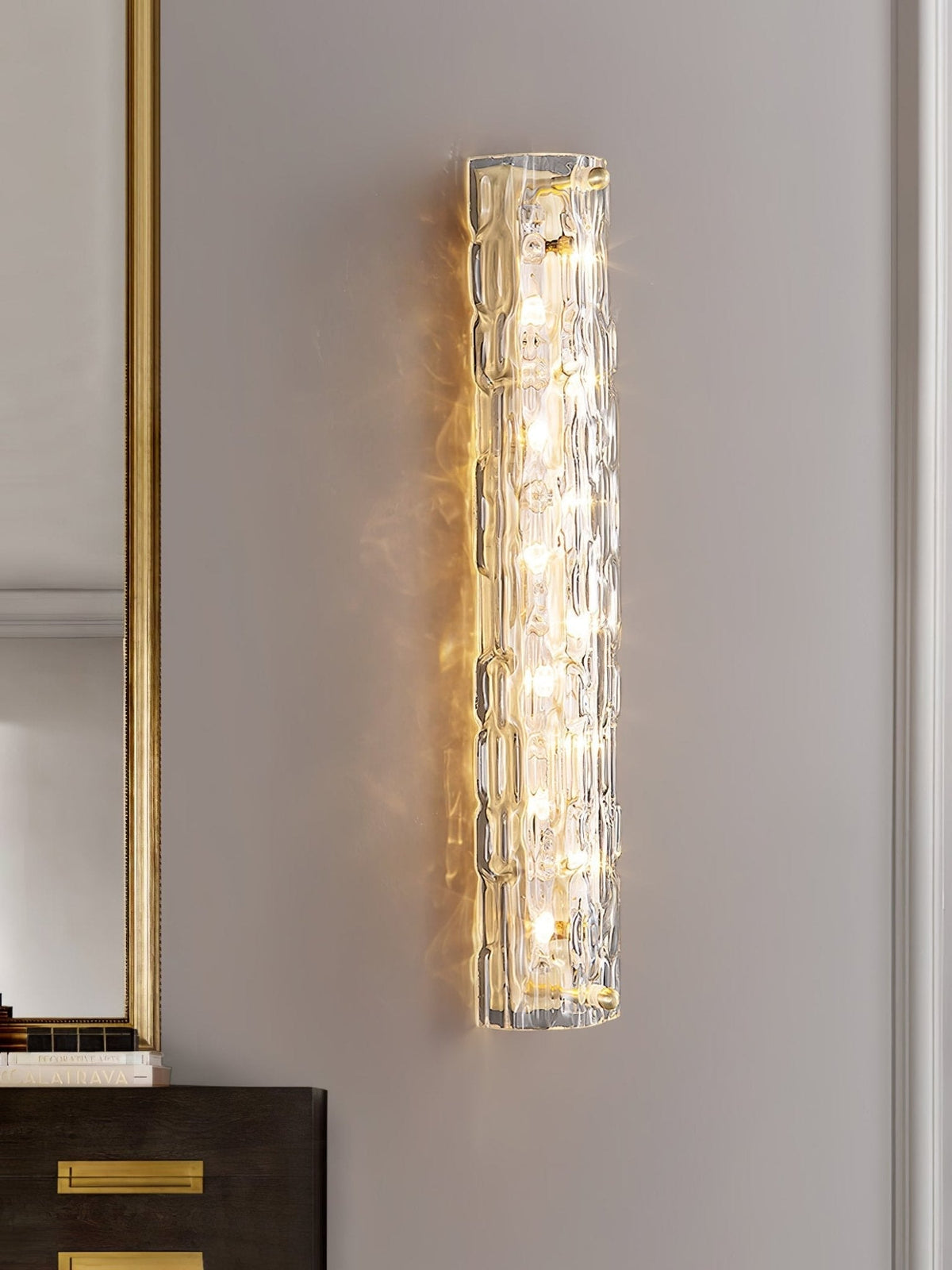 Bexley messing glas glamoureus wandlamp