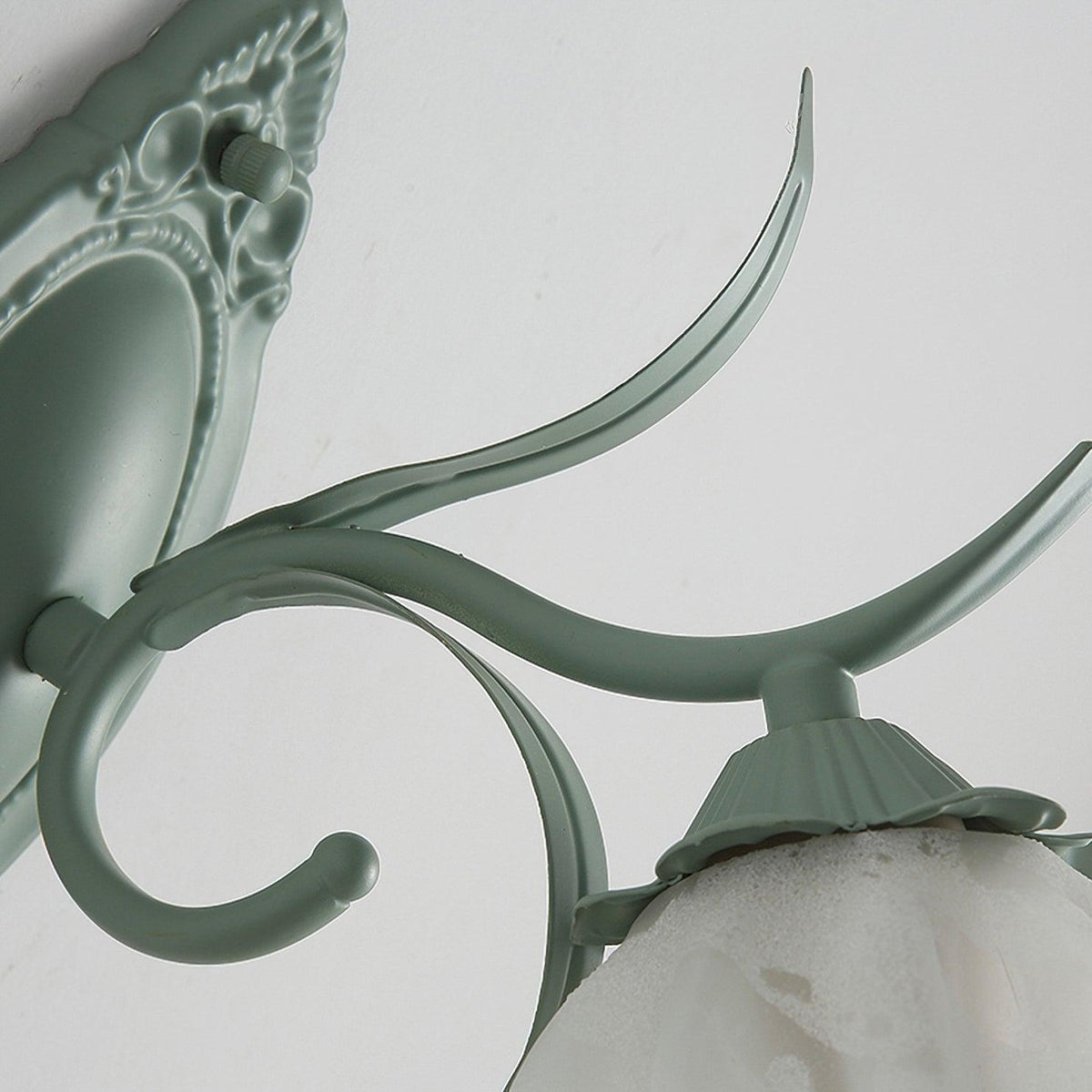 Oly Premium Noordse kunst Flared wandlamp met glazen kap