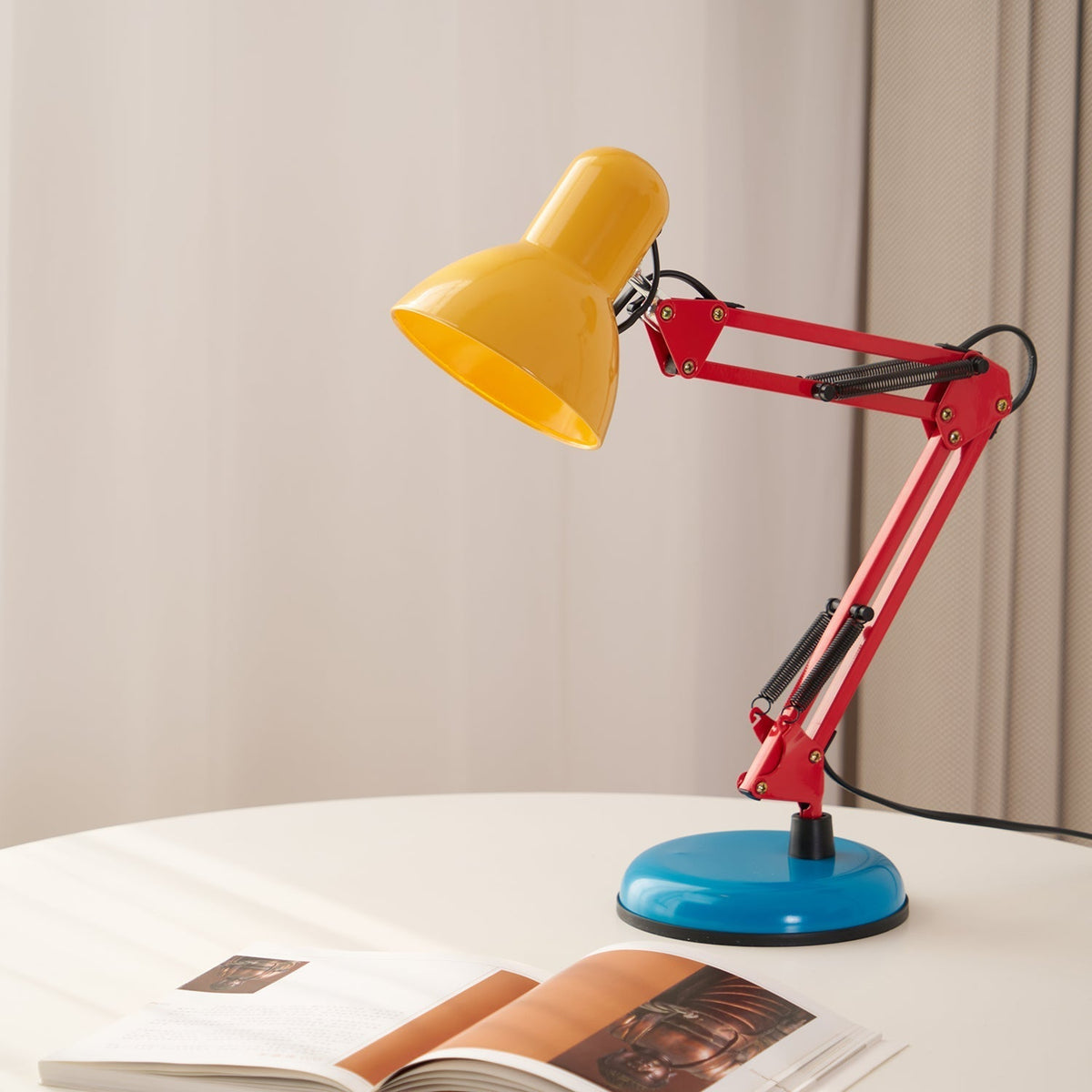 Aven Moderne tafellamp