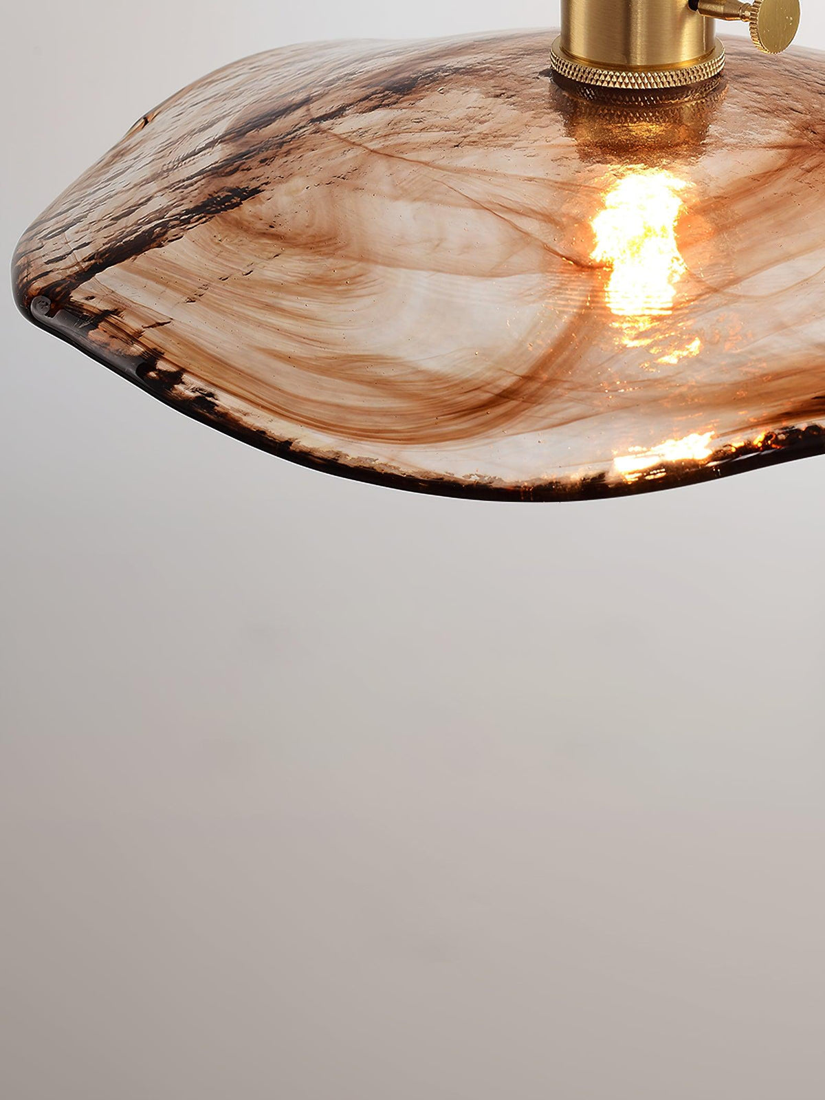 Celorise hanglamp van bruin glas met luxe ontwerp