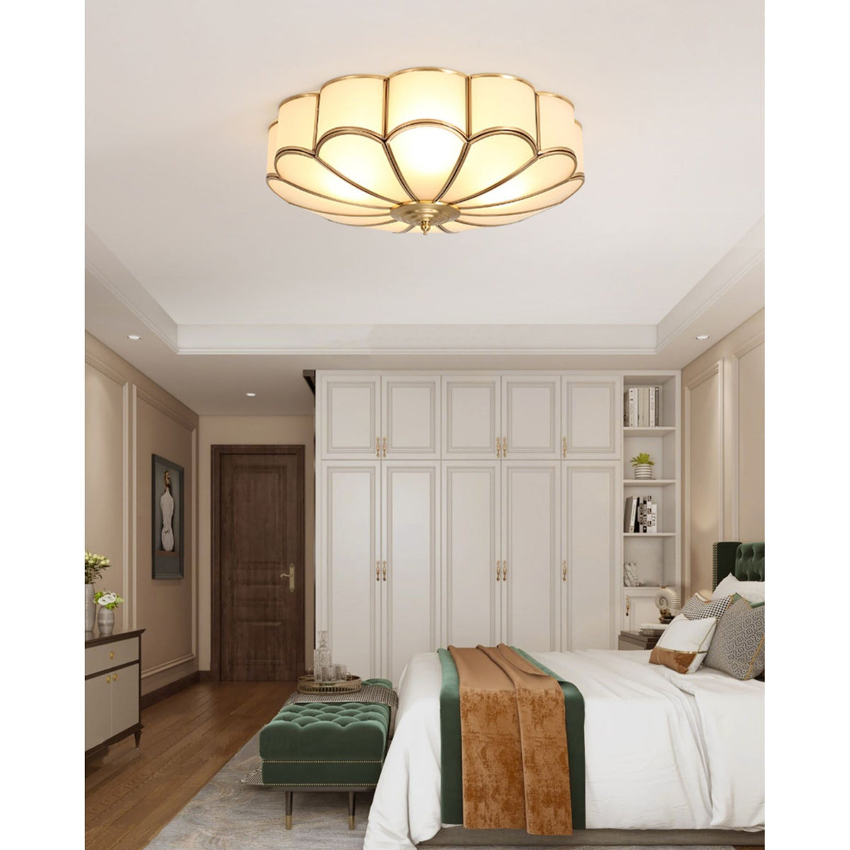 Eiroria Bloemvormige plafondlamp van messing met glas
