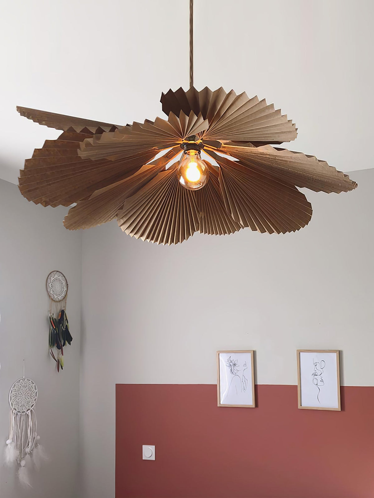 Wilto hanglamp lotusblad van gevouwen papier met bloemvorm