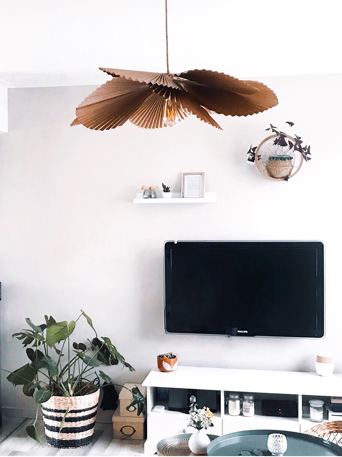 Wilto hanglamp lotusblad van gevouwen papier met bloemvorm