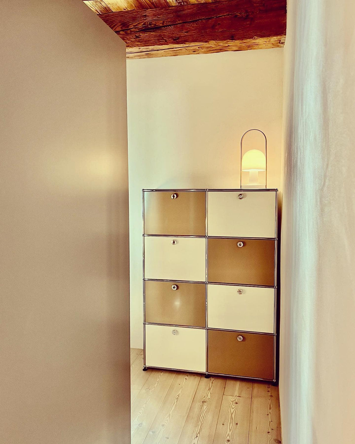 Nerys Scandinavische tafellamp