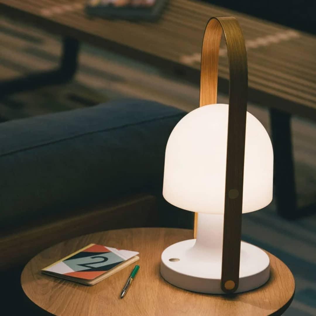 Nerys Scandinavische tafellamp