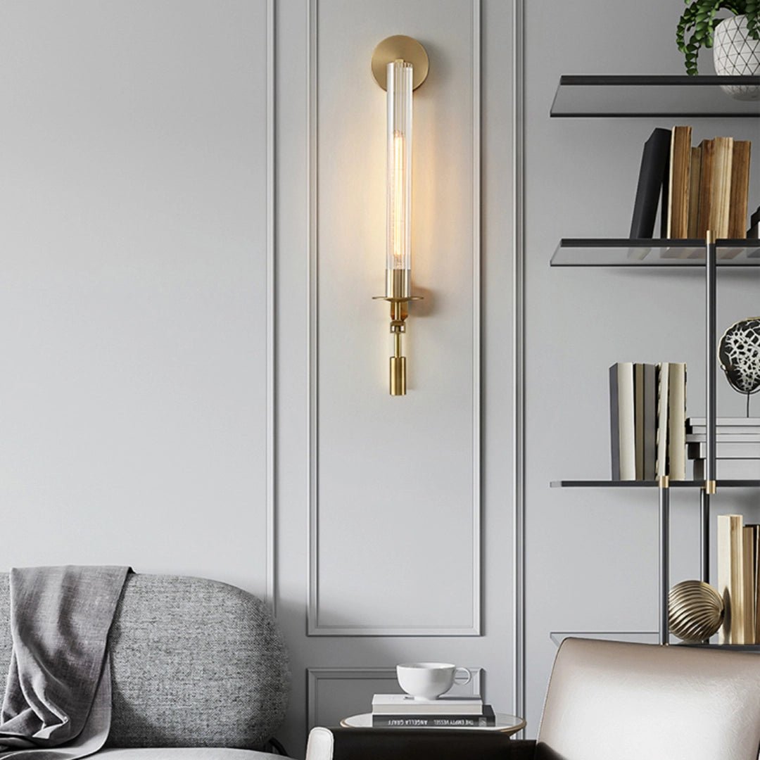 Veloora wandlamp messing Minimalistisch Geribbelde glas