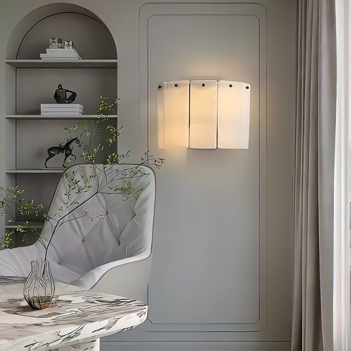 Corvane wandlamp met gebroken albast