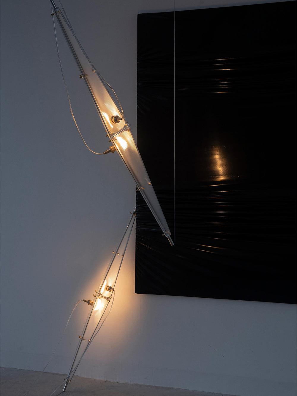 Adan moderne hanglamp met minimalistisch kunstwerk