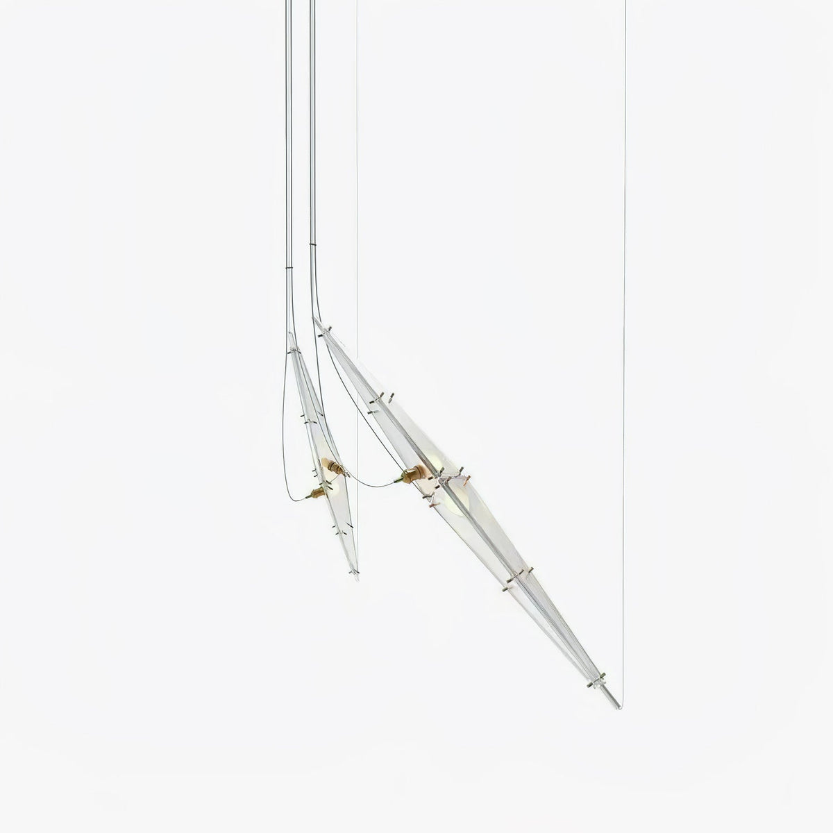 Adan moderne hanglamp met minimalistisch kunstwerk