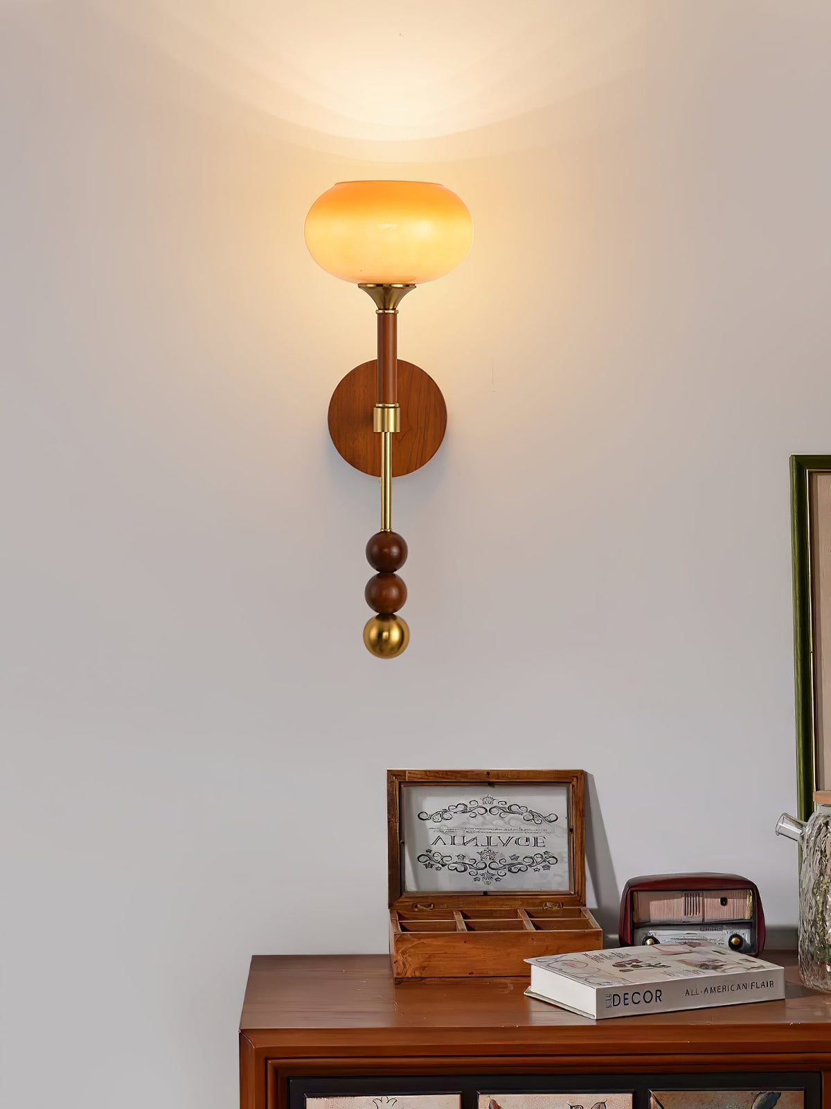 Hilda Roma elegantie wandlamp van hout