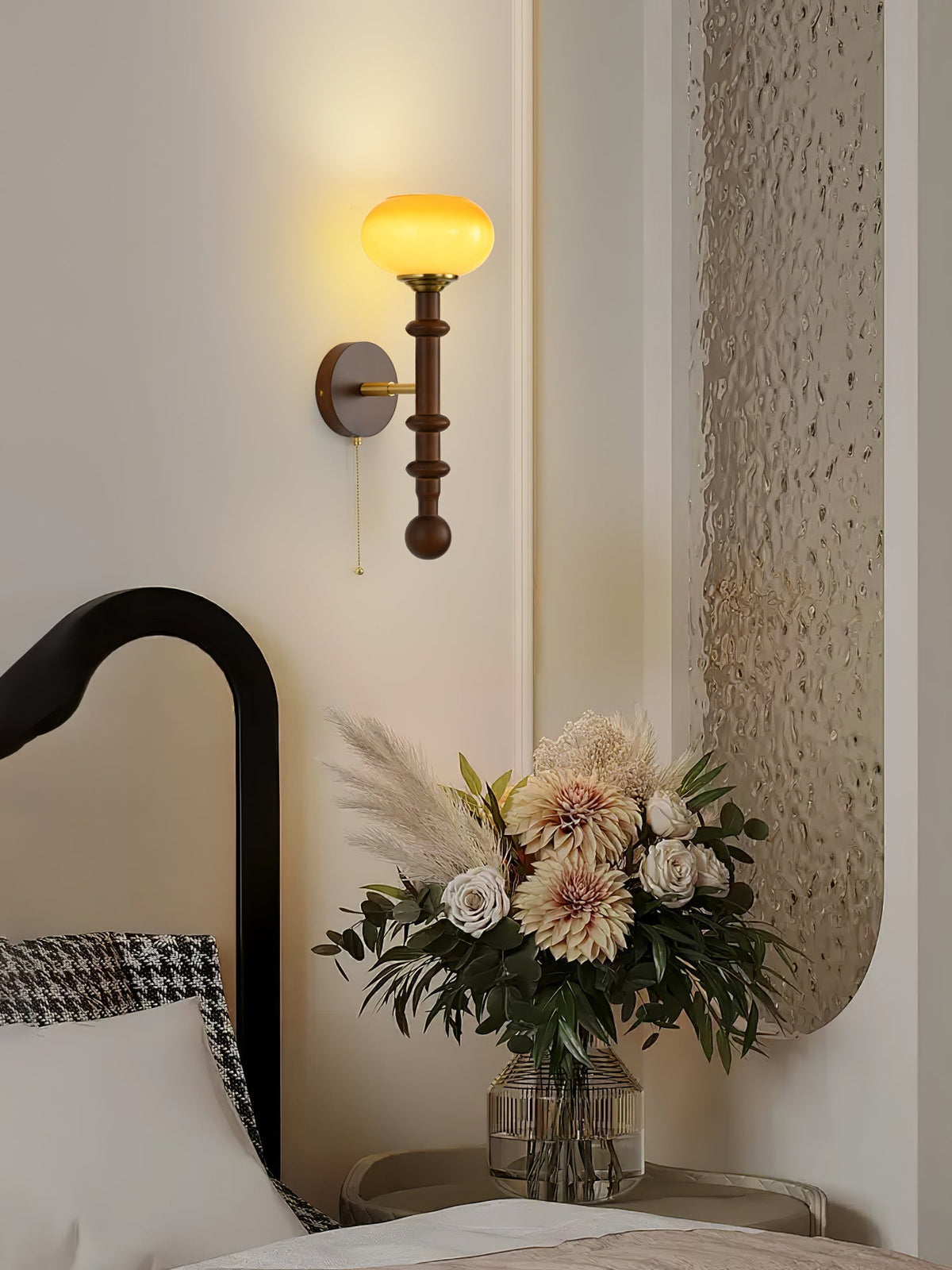Hilda Roma elegantie wandlamp van hout