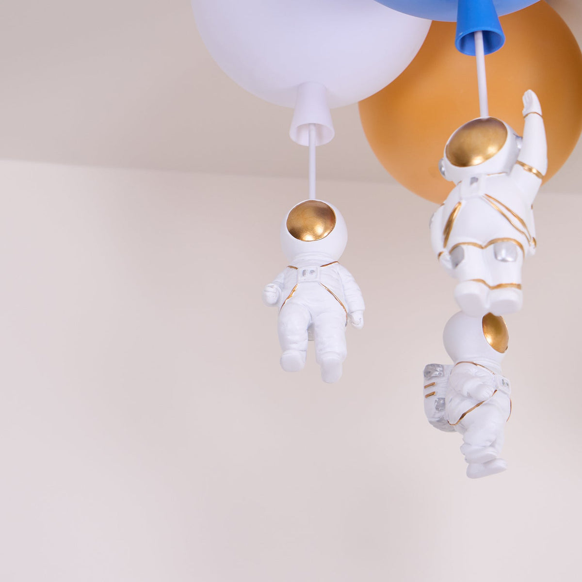 Gorvin Frosted Balloon Combinations plafondlamp