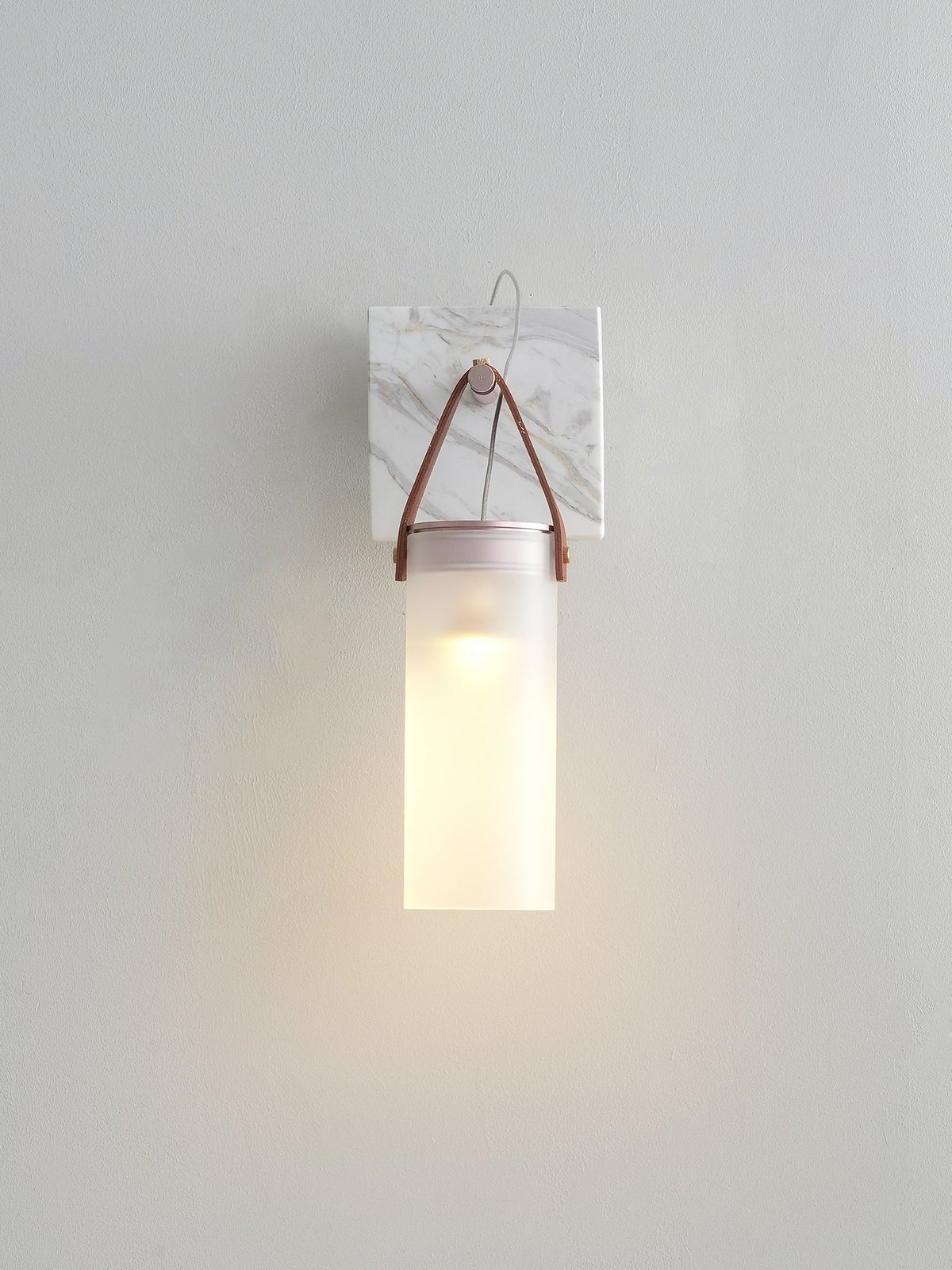 Galerie wandlamp Fontana glas leer marmer