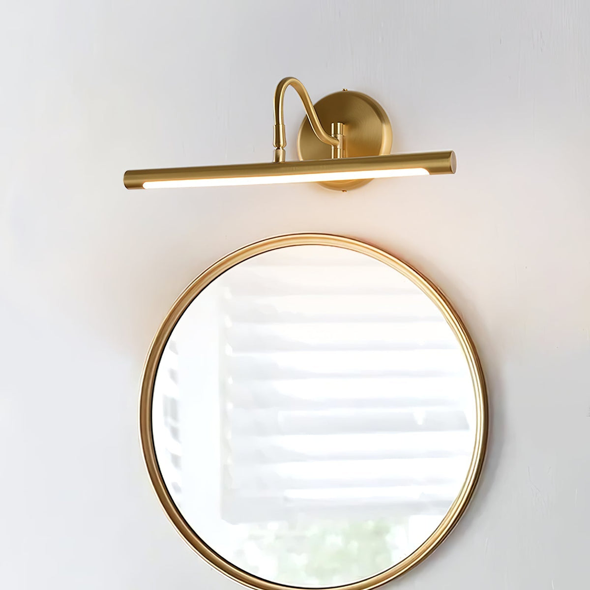 Nina Arc Vanity wandlamp